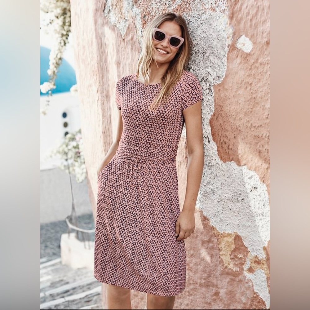 Women’s Boden Amelie Pink and Navy Jersey Dress SIZE SMALL/ US4P